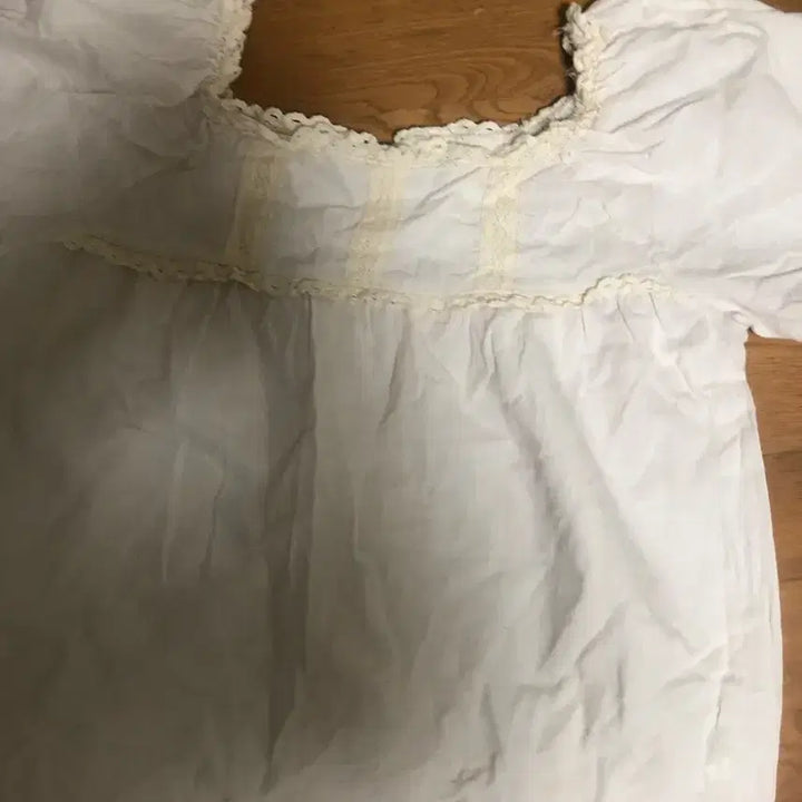 [SOLD OUT] 롯데백화점 구매 블라우스 거의 새것