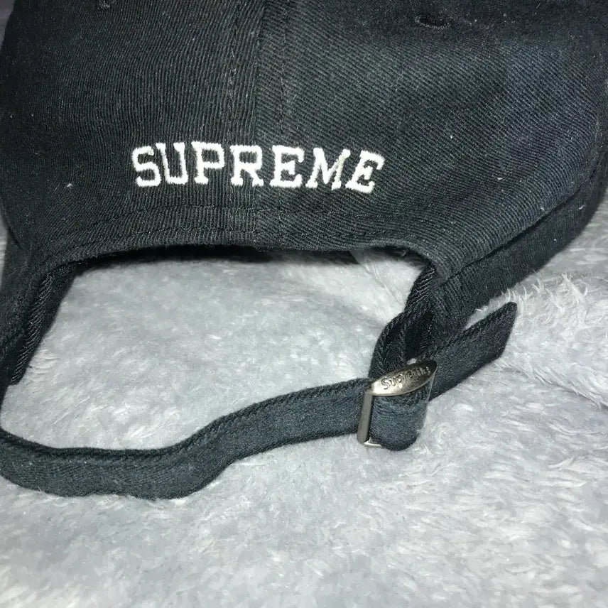 [BUNJANG] Supreme Liberty 6-Panel Cap Black / 슈프림 리버티 6-패널 블랙 - 24FW 슈프림 빈티지 펑크 볼캡 모자