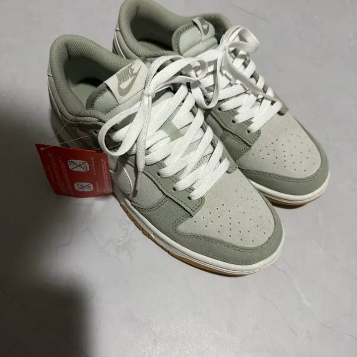 [BUNJANG] Nike Dunk Low Sneakers / 250)나이키 덩크