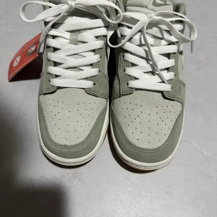 [BUNJANG] Nike Dunk Low Sneakers / 250)나이키 덩크