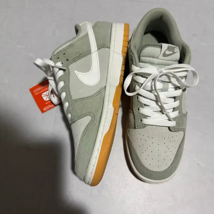 [BUNJANG] Nike Dunk Low Sneakers / 250)나이키 덩크