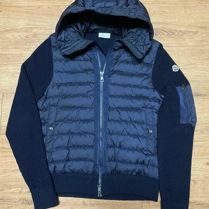 [SOLD OUT] 백화점판 [정품] 몽클레어 후드 니트패딩 가디건 자켓