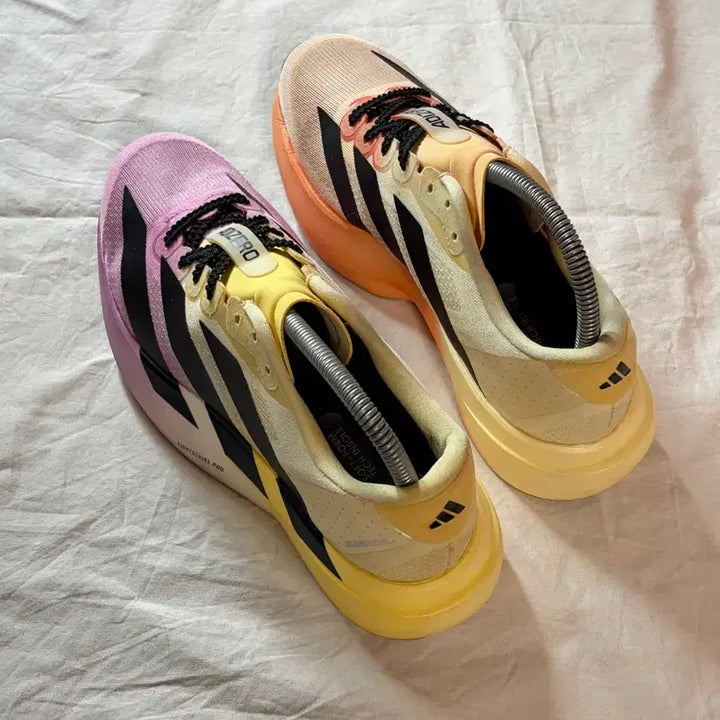 [SOLD OUT] 아디다스 EVO SL 255