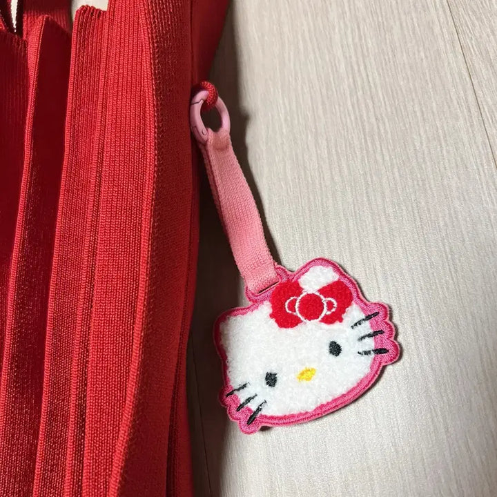 [BUNJANG] Joseph &amp; Stacey Pleats Knit Bag with Hello Kitty Charm Set / 조셉앤스테이시 플리츠 니트백 + 헬로키티 키링 세트 판매