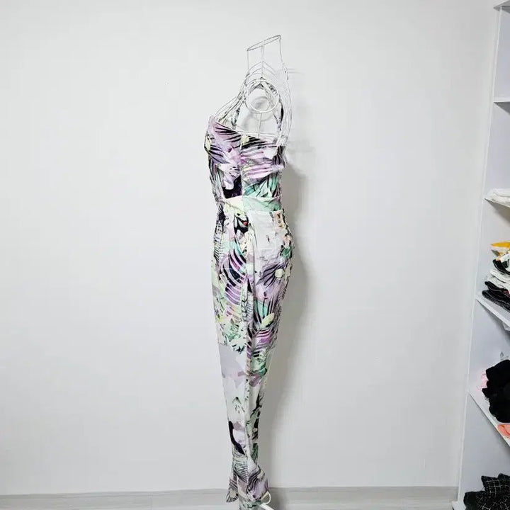 [SOLD OUT] Little Mistress jumpsuit 점프수트 원피스 미사용