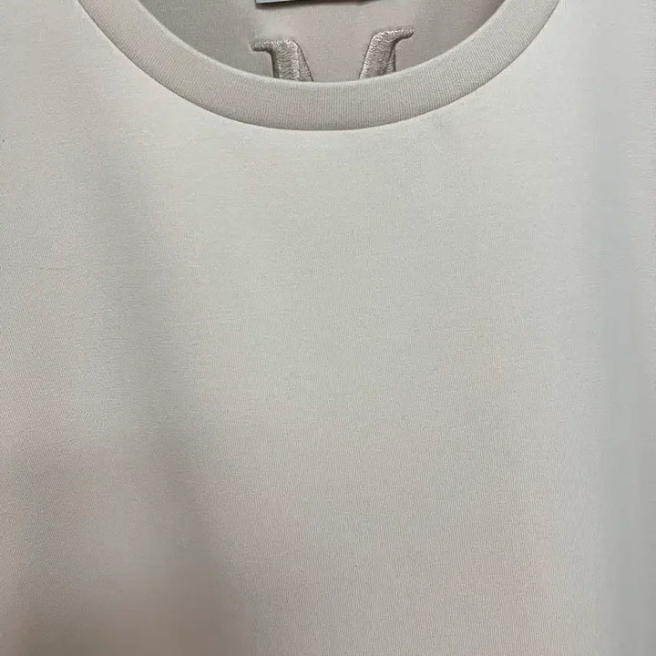 [BUNJANG] 24년 S 막스마라 피안코 스쿠바 티셔츠 반팔티 베이지 maxmara / 24년 S 막스마라 피안코 스쿠바 티셔츠 반팔티 베이지 maxmara