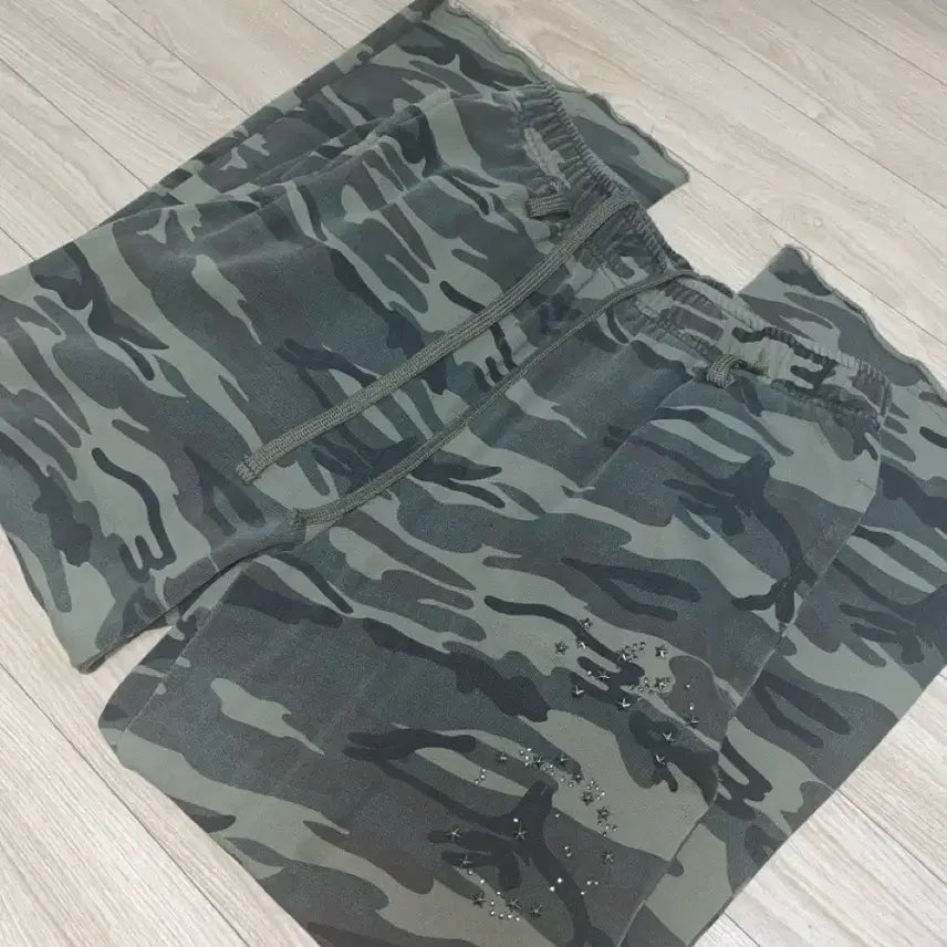 [BUNJANG] SEO Camo Track Pants / seo 에스이오 카모 트랙팬츠 (실사ㅇ)