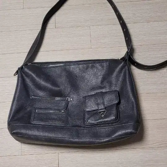 [BUNJANG] Fillintheblank Daily Shoulder Bag Crossbody Bag / 필인더블랭크 데일리  숄더백 크로스백  진그레이