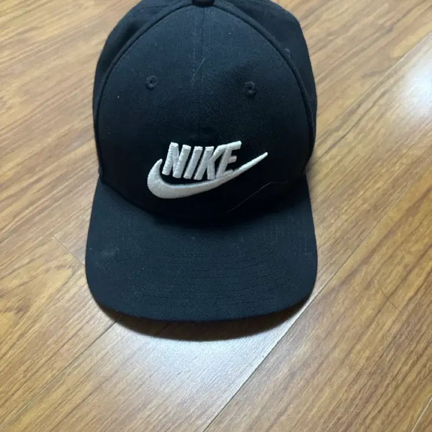 [BUNJANG] Nike Adjustable Black Cap / 나이키 모자 판매