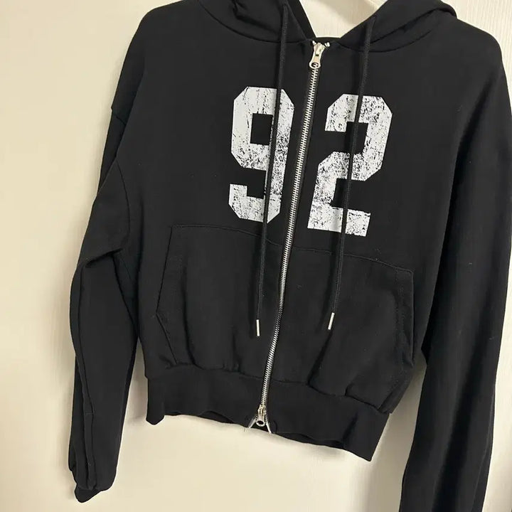 [BUNJANG] Black Two-Way Hooded Zip-Up / 블랙 투웨이후드집업 무배