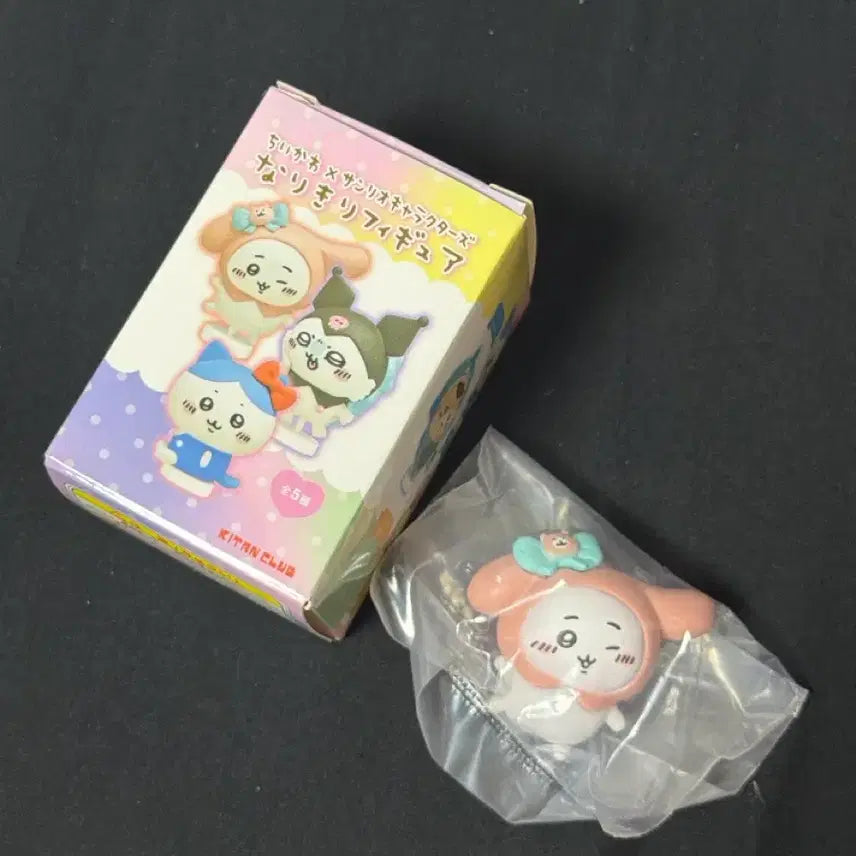 [SOLD OUT] 산리오x먼작귀 (마이멜로디x치이카와) 피규어