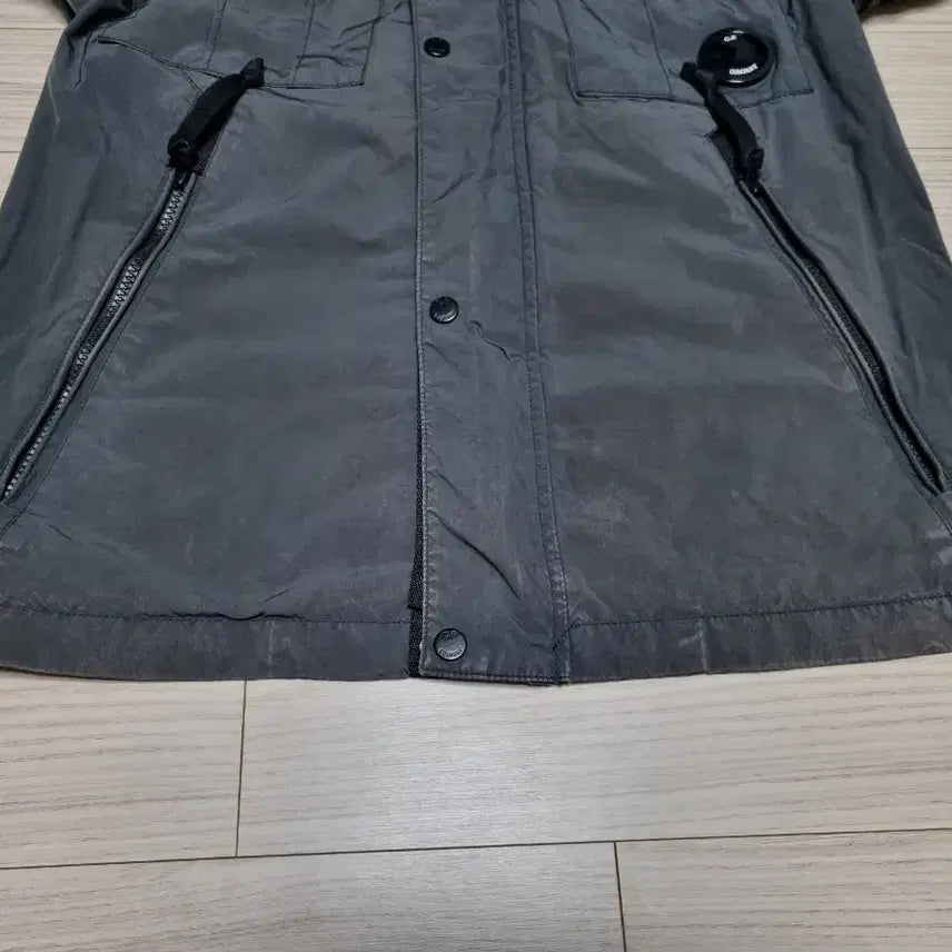 [SOLD OUT] cp컴퍼니 렌즈고글 바람막이