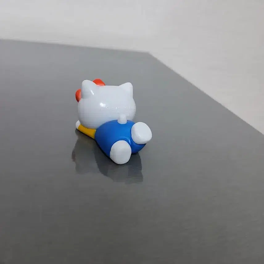 [BUNJANG] Sanrio Hello Kitty Figure / (5월까지 할인)산리오 헬로키티 꽈당 피규어