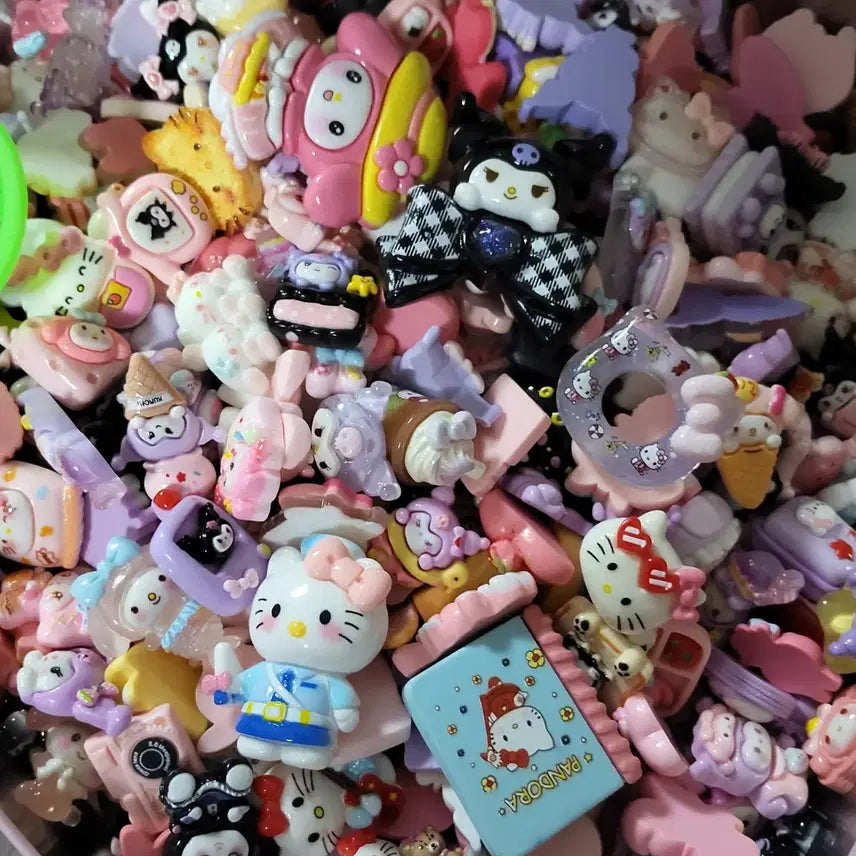 [BUNJANG] Sanrio Hello Kitty Figure / (5월까지 할인)산리오 헬로키티 꽈당 피규어