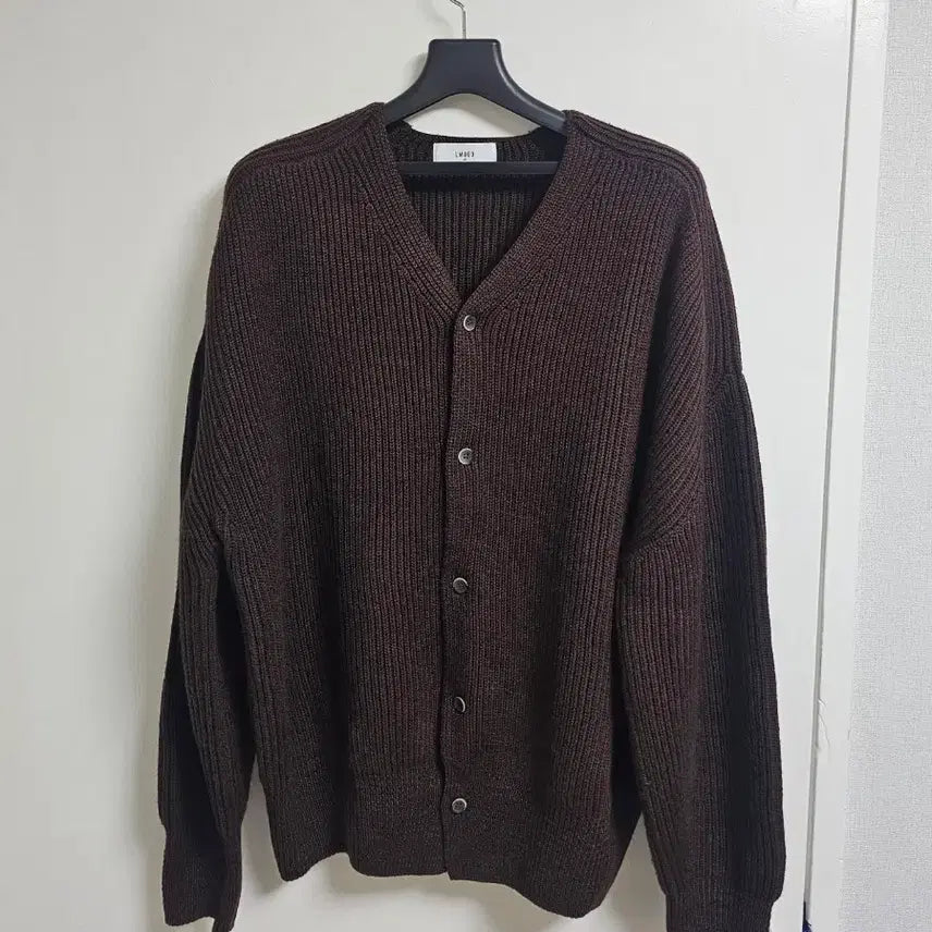 [SOLD OUT] 엘무드 브룩 니트 가디건 레드 브릭 브라운 사이즈 48