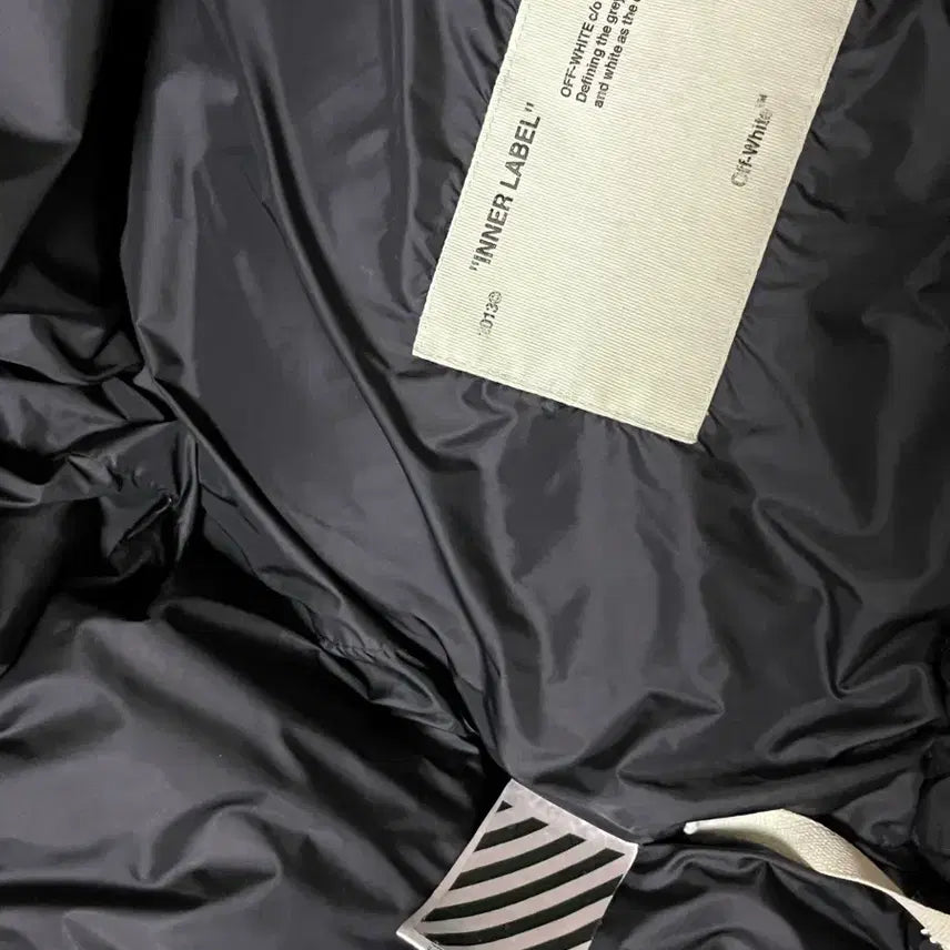 [BUNJANG] Off-White Padded Jacket / 오프화이트 패딩 정품