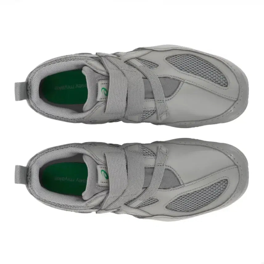 [BUNJANG] Asics x Issey Miyake Gray Sneakers / 아식스 x 이세이 미야케 그레이 290