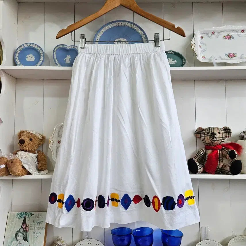 [BUNJANG] Yves Saint Laurent Embroidered Skirt / 입생로랑(YVES SAINT LAURENT) 자수 스커트