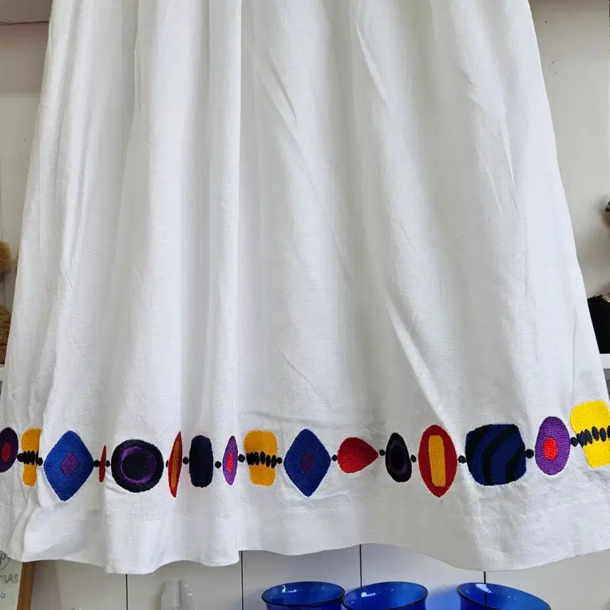 [BUNJANG] Yves Saint Laurent Embroidered Skirt / 입생로랑(YVES SAINT LAURENT) 자수 스커트