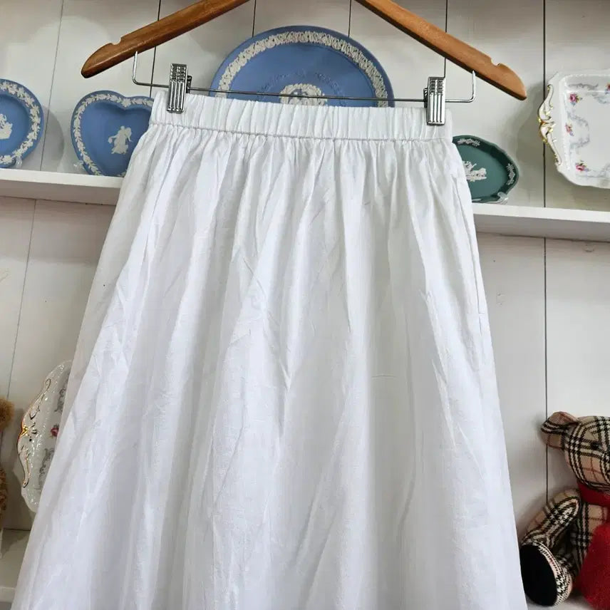 [BUNJANG] Yves Saint Laurent Embroidered Skirt / 입생로랑(YVES SAINT LAURENT) 자수 스커트