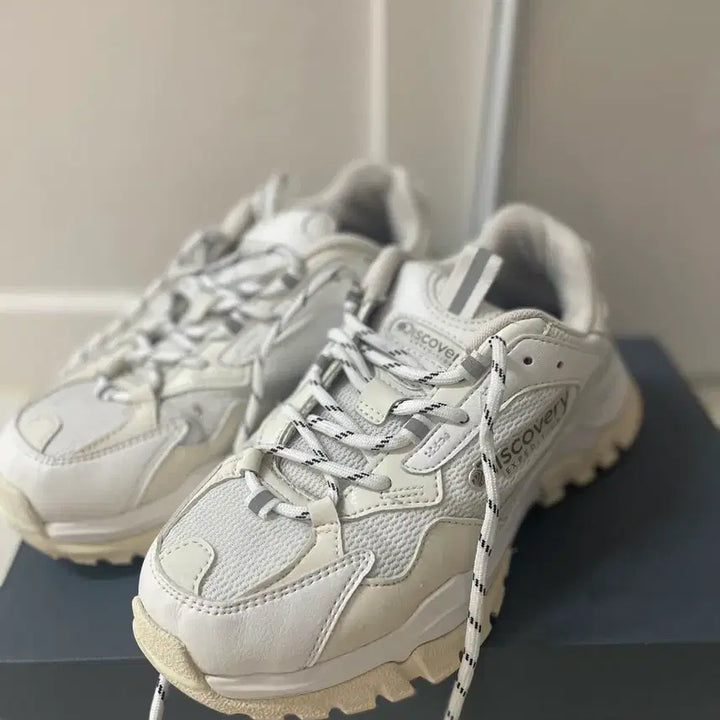 [SOLD OUT] 디스커버리 익스페디션 운동화(230)