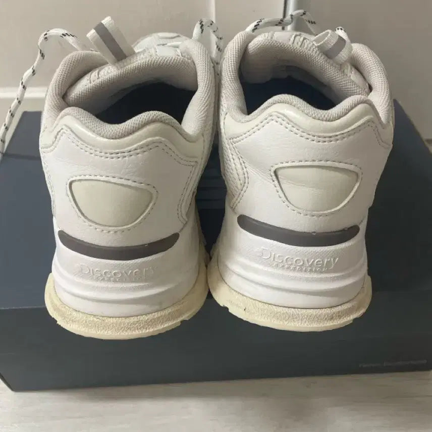 [SOLD OUT] 디스커버리 익스페디션 운동화(230)