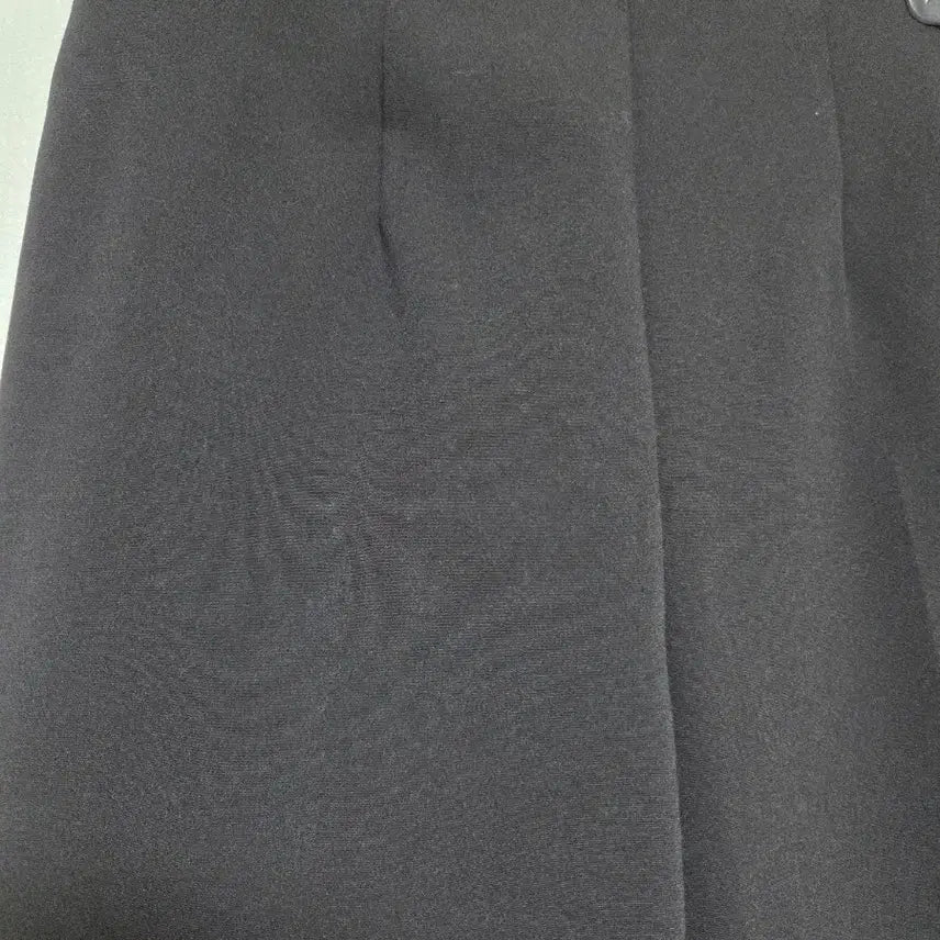 [BUNJANG] Black Semi-Bootcut Spring/Summer Slacks / 블랙 세미 부츠컷 봄여름 소재 슬랙스