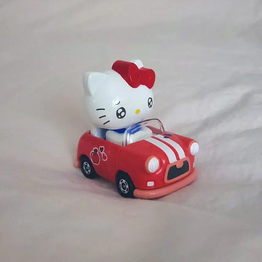 [SOLD OUT] (일괄)산리오 토미카 헬로키티 마이멜로디 시나모롤 쿠로미 폼폼푸린 포챠코