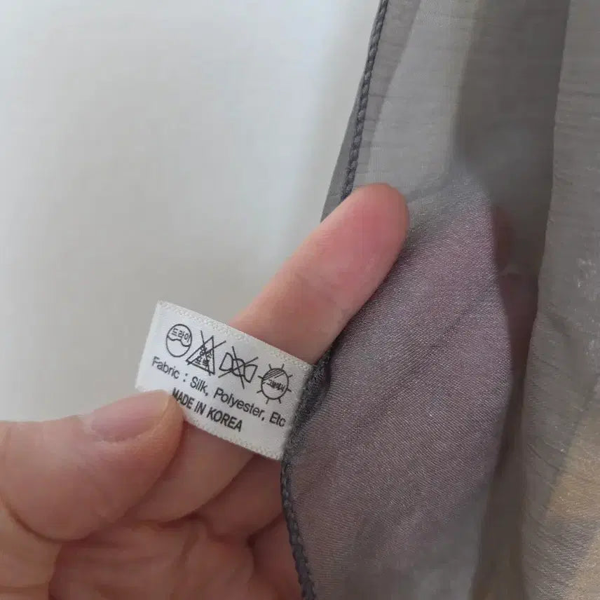 [BUNJANG] Silk Blend Ink Wash Pattern Scarf / (새상품) 수묵화 패턴 실크혼방 대형 스카프