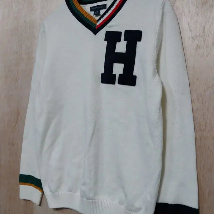 [BUNJANG] Tommy Hilfiger H Logo V-Neck Knit Sweater / 타미힐피거 H로고 브이넥 니트