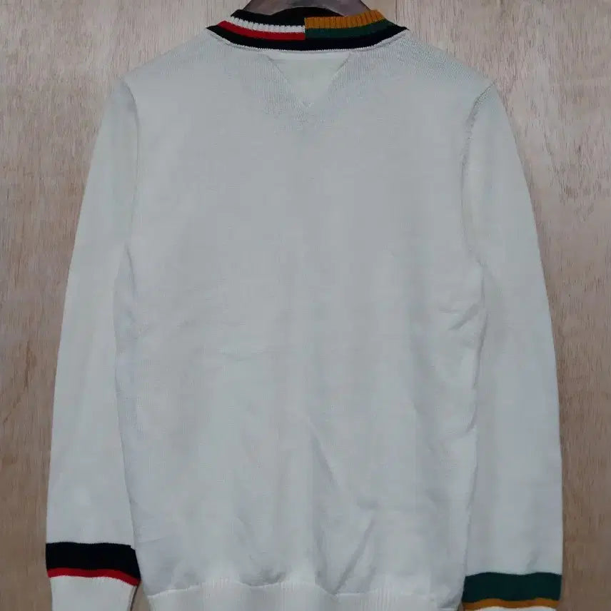 [BUNJANG] Tommy Hilfiger H Logo V-Neck Knit Sweater / 타미힐피거 H로고 브이넥 니트