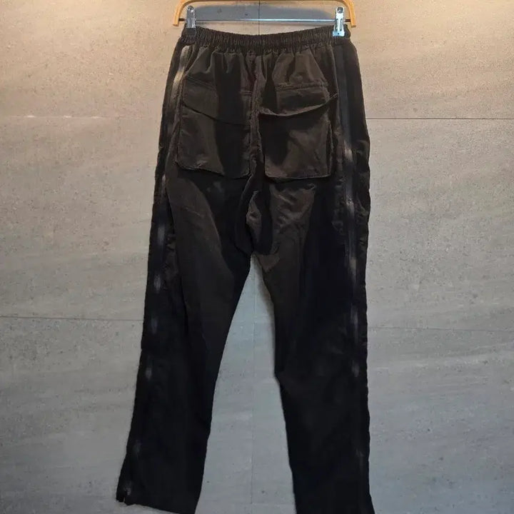 [SOLD OUT] 미착.폭탄가! 조거 팬츠 (블랙/그레이) !