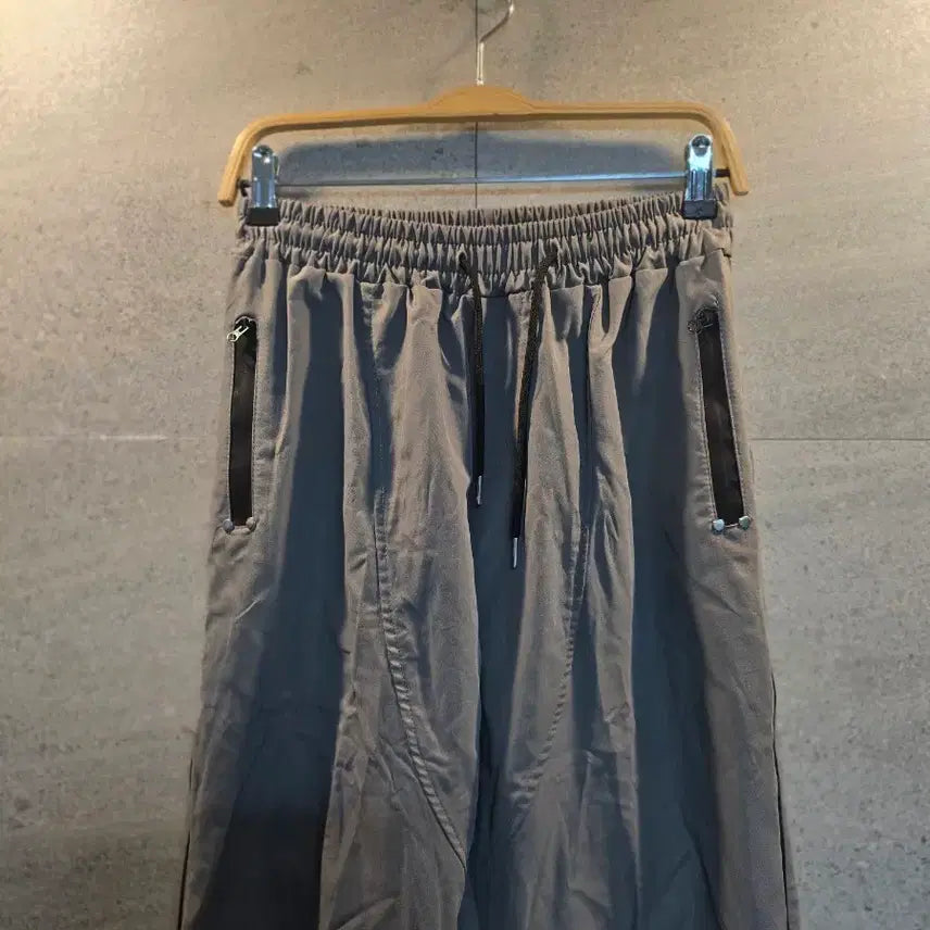 [SOLD OUT] 미착.폭탄가! 조거 팬츠 (블랙/그레이) !
