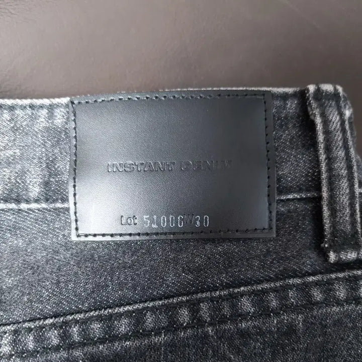 [SOLD OUT] INSTANT DENIM 블랙 데님팬츠(30인치)-