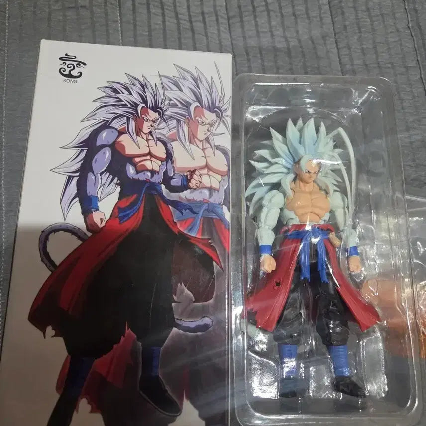 [BUNJANG] Kong Studio Dragon Ball Super Saiyan 5 Goku Action Figure / 콩스튜디오 드래곤볼 shf 초사이언5 손오공