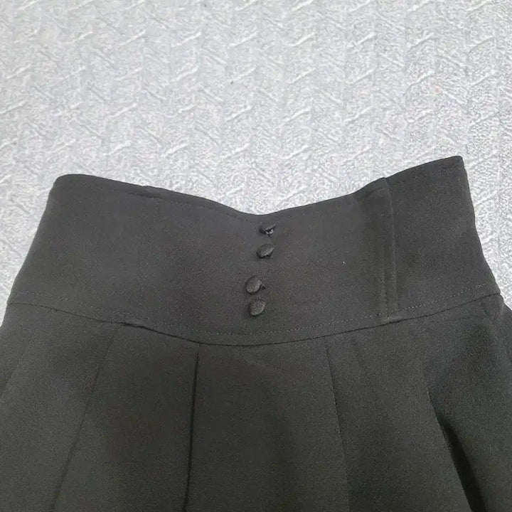 [BUNJANG] Evelyn Black Skirt / 에블린 스커트 판매 지뢰계 양산형
