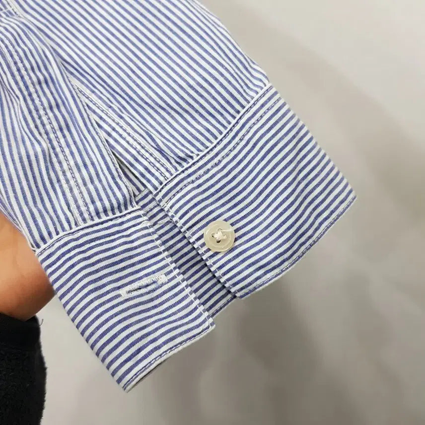 [BUNJANG] Eastboy Embroidered Logo Striped Roll-Up Long Sleeve Shirt (Women&