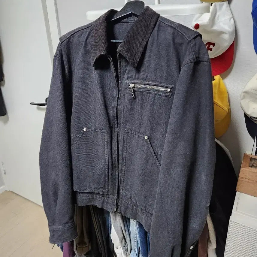 [SOLD OUT] 쿠어 블랙 코듀로이 카라 자켓