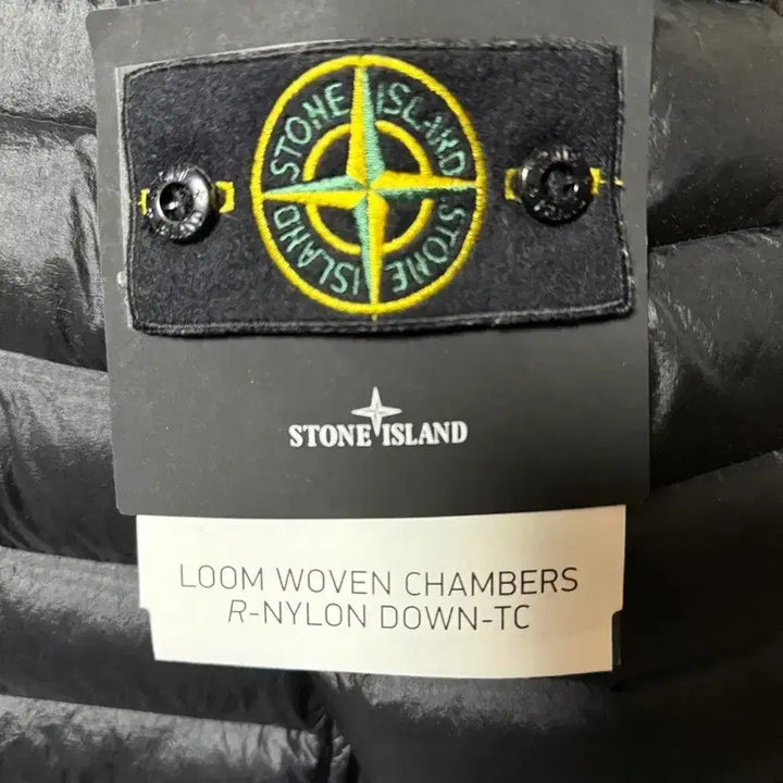 [SOLD OUT] 스톤아일랜드 경량패딩