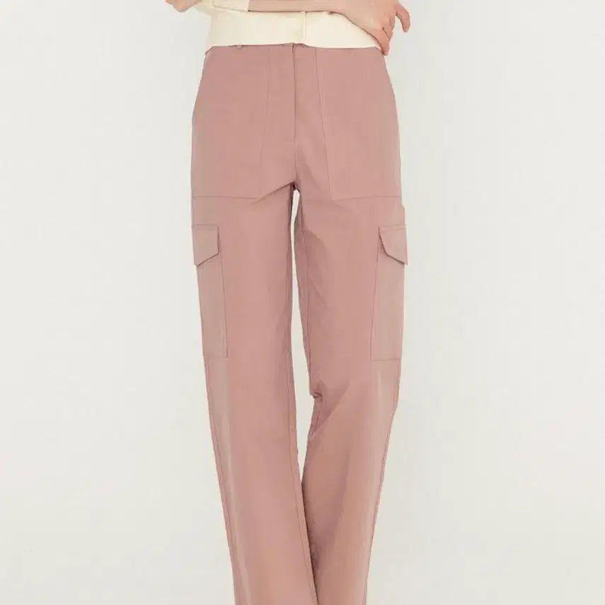 [BUNJANG] General Idea Women Feminine Cargo Pants / 제너럴아이디어 우먼페미닌카고바지 핑크