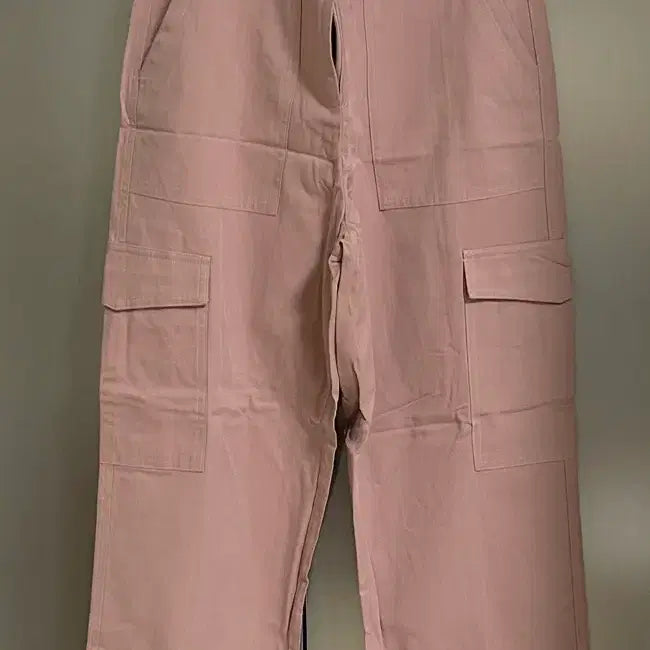 [BUNJANG] General Idea Women Feminine Cargo Pants / 제너럴아이디어 우먼페미닌카고바지 핑크