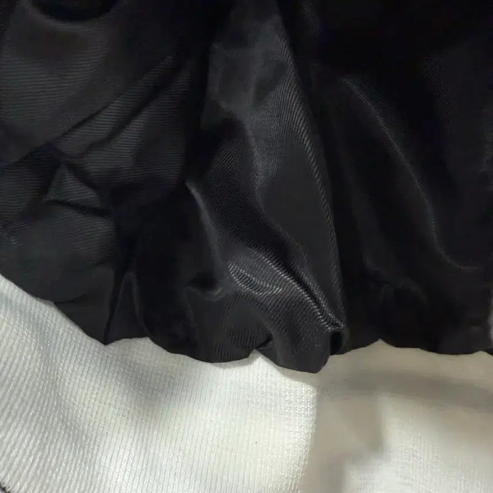 [SOLD OUT] 여성 패턴 봄버 자켓66까지