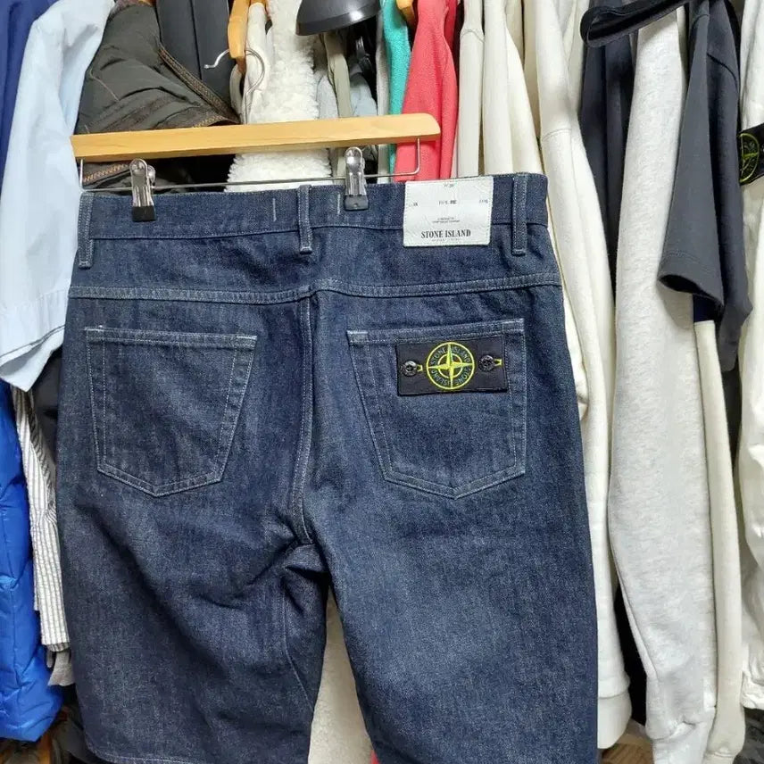 [SOLD OUT] 스톤아일랜드 데님 반바지 w30 백화점판 거의새것