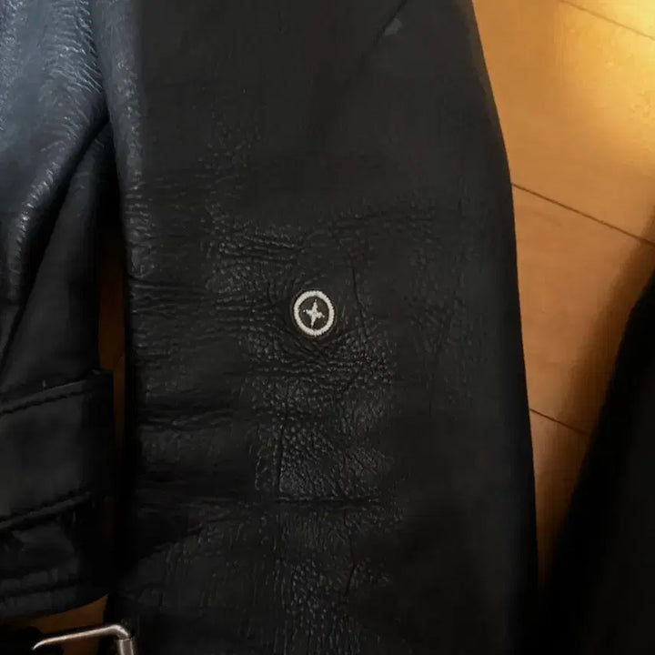 [SOLD OUT] 스톤아일랜드 가죽자켓