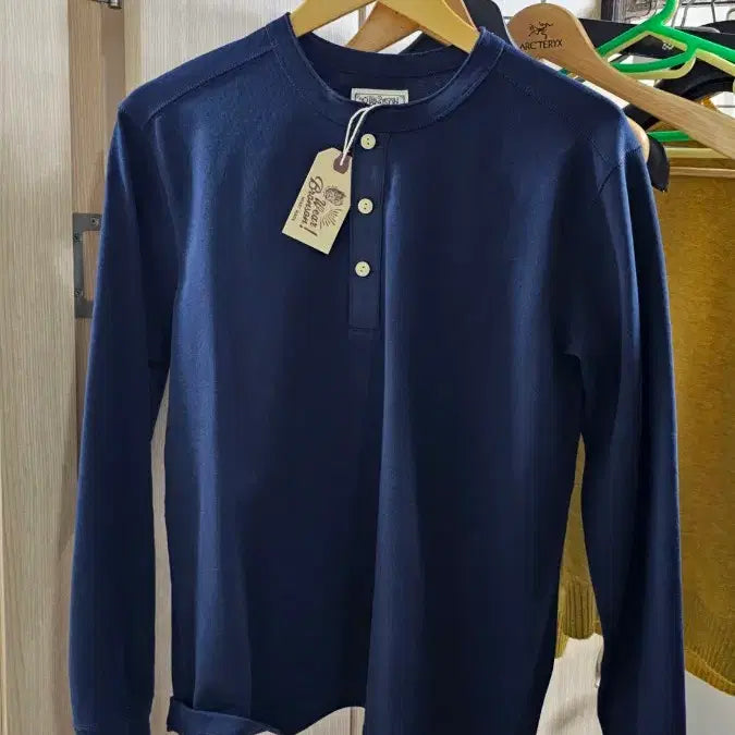 [BUNJANG] Bronson Henry Neck Long Sleeve Navy L / 브로슨 헨리넥 롱 슬리브 네이비 L(100)