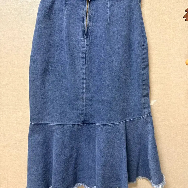 [SOLD OUT] 데님 머메이드 롱 스커트 (~슬림66)