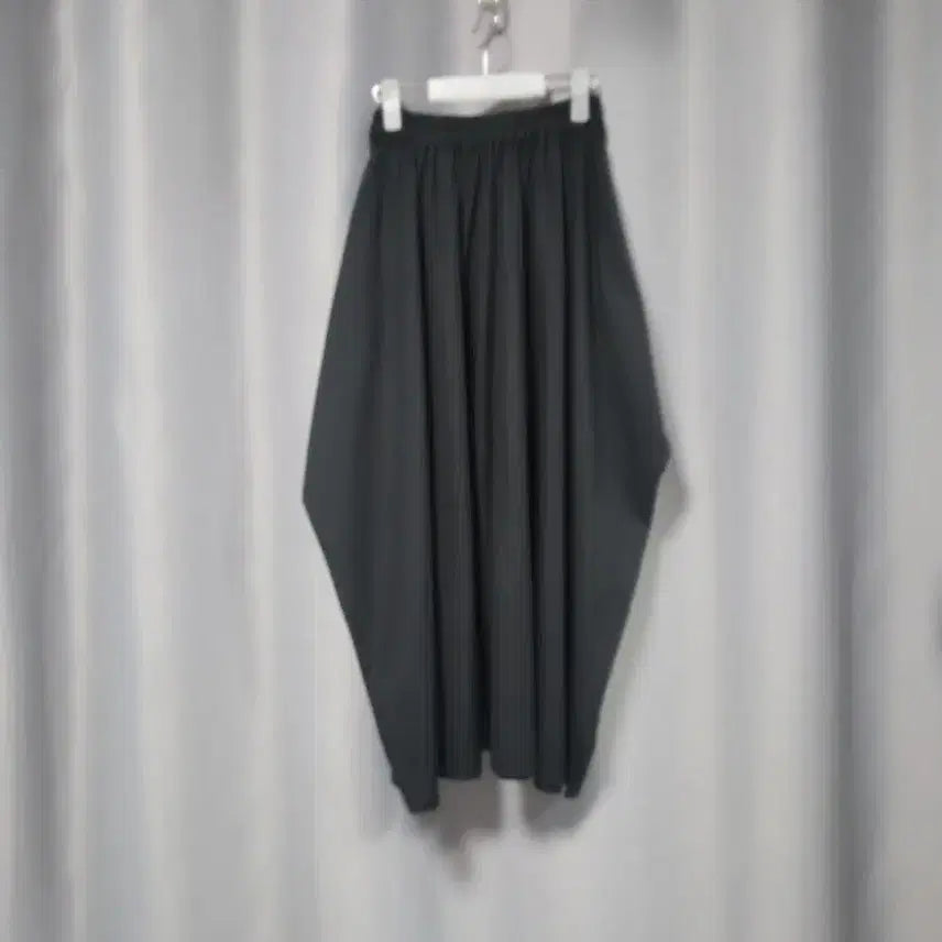 [SOLD OUT] 묶음 면 롱스커트