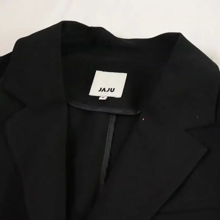 [SOLD OUT] JAJU 자주 자켓 + 와이드 팬츠 블랙 여름용 정장세트 (~77)