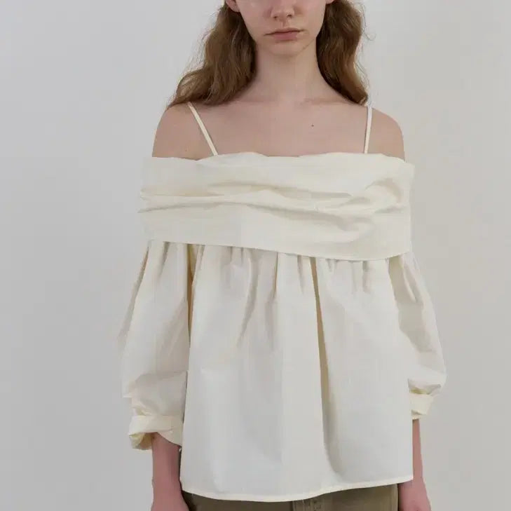[BUNJANG] 리본빛 Julian Blouse - Ivory / 리본빛 Julian Blouse - Ivory