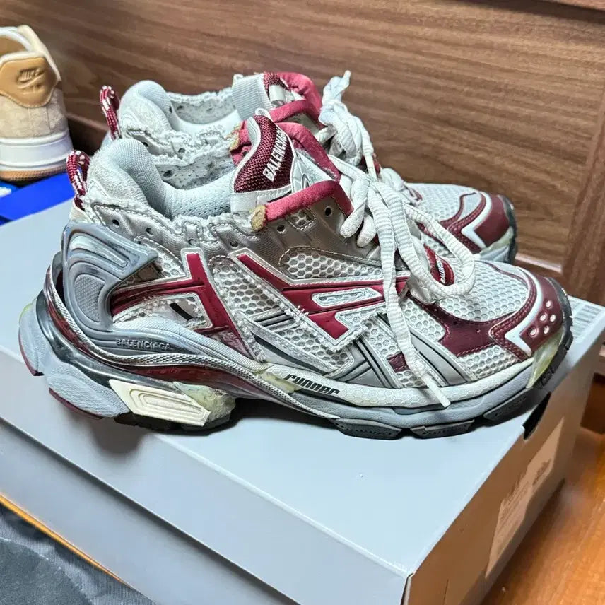 [BUNJANG] Balenciaga New Runner Sneakers (Size 39) - Grey/Burgundy / 발렌시아가 뉴러너 39 그레이 버건디